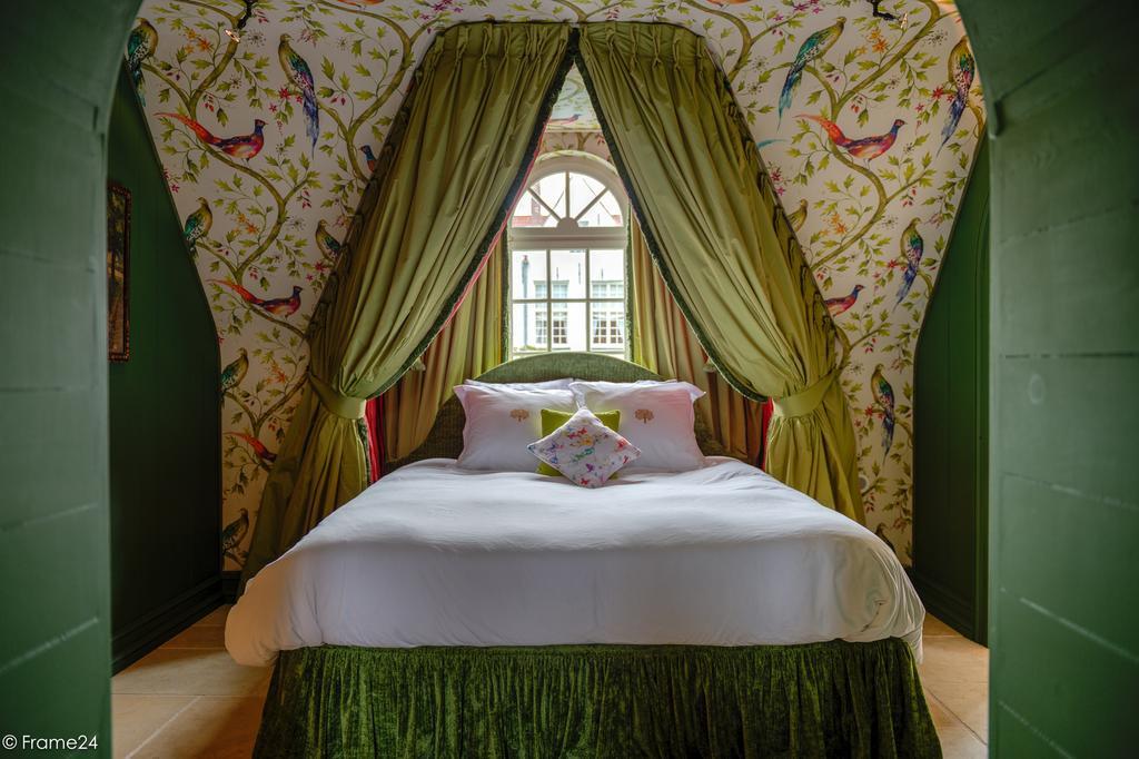 Exclusive Suites The Secret Garden Brügge Zimmer foto